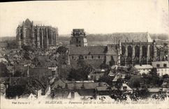 CPA Beauvais Panorama Pris De La Cathedrale Et De I'Eglise Saint Etieune