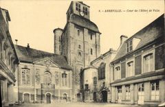 VINTAGE POSTCARD Abbeville Court De I' Town hall