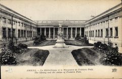 CPA Amiens La Bibliotheque Et Le Monument De Frederiec Petit