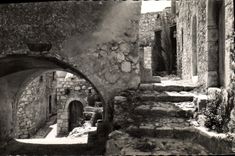 POSTAL MODERNA aldea de Eze en el medio de la aguilera una esquina pintoresca