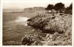 Rocas de la POSTAL de la VENDIMIA Niza del montaje del boro