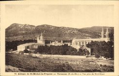 CPA Abbaye de St Michel de Frigolet par Tarascon Vue prise du Nord Ouest 