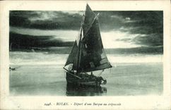 VINTAGE POSTCARD Royan Departure of a Boat in the twilight Boat