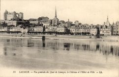 VINTAGE POSTCARD Saumur View of the Quay of Limoges the Castle and the town hall