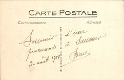 VINTAGE POSTCARD Saumur View of the Quay of Limoges the Castle and the town hall