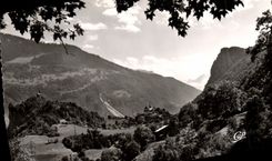 CPM Environs de Moutiers Vue generale sur Saint Marcel