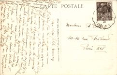 CPA Vichy Un Coin du Parc Le bassin des serres