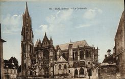 CPA Senlis La Cathedrale
