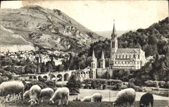 POSTAL de la VENDIMIA pesada la basílica y el pico de Jer