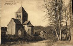 CPA Domfront Notre Dame Sur I'Eau et la riviere de Varenne