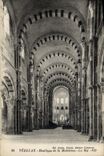 CPA Vezelay Basilique De La Madeleine La nef