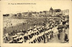 VINTAGE POSTCARD Beach Of Sables d'Olonne