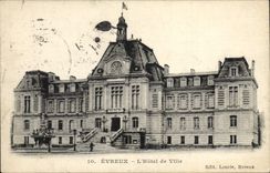 VINTAGE POSTCARD Evreux the Town hall