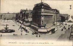 CPA Bordeaux Le Cours Du XXX juillet et les allees de Tourny