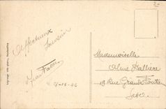 CPA Abbaye Des Vaux De Cernay L'Entree Du Chateau