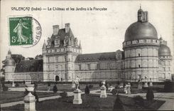 VINTAGE POSTCARD Valencay the Castle And Gardens With the Frenchwoman