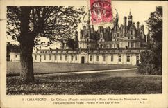 VINTAGE POSTCARD Chambord the Castle Places Of Weapons Of the Marshal Of Saxony