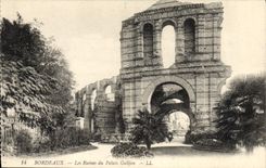CPA Bordeaux Les Ruines Du Palais Gallien
