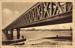 Burdeos de la POSTAL de la VENDIMIA el puente metálico en el Garona