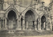 CPA Chartres La Cathedrale