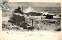 VINTAGE POSTCARD Biarritz the Rock Of the Virgin And the Footbridge