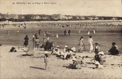 VINTAGE POSTCARD Royan On the Beach has Low tide