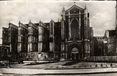 MODERN CARD Toulouse Cathedral and Garden St Etienne