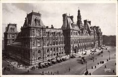 VINTAGE POSTCARD Paris Town hall