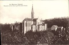 VINTAGE POSTCARD Monastery of Pierre Who Transfers