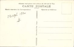 Camino de la POSTAL de la VENDIMIA del collar graso de Grenoble de los cordones de Taulanne del camino en la parte inferior la roca de Castellane