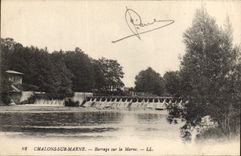 VINTAGE POSTCARD Trawl-nets On the Marne Stopping On the Marne