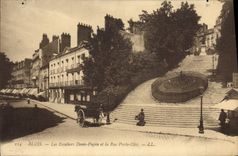 CPA Blois Les Escaliers Denis Papin et la Rue Porte Cote 