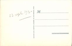 CPA Antibes Les Vieux Remparts Et Les Alpes