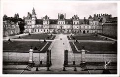 CPA Fontainebleau Le Palais Cour Des Adieux