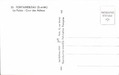 CPA Fontainebleau Le Palais Cour Des Adieux