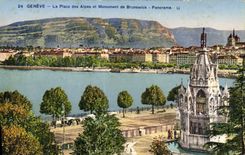 CPA Geneve La Place Des Alpes Et Monument De Brunswic Panorama