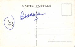 Stoup de Besanzón de la POSTAL de la VENDIMIA viejo del convento del Jacobins