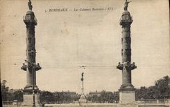 CPA Bordeaux Les Colonnes Rostrales