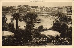 VINTAGE POSTCARD Dinard the Beach