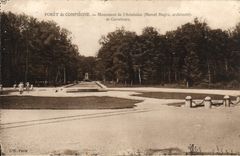 Taladro de la POSTAL de la VENDIMIA del monumento de Compiegne de la encrucijada del armisticio y de Militaria