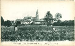 CPA Abbaye De La Grande Trappe L'abbaye vue du Nord