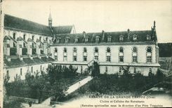 CPA Abbaye De La Grande Trappe Cloitre et cellules des retraitants