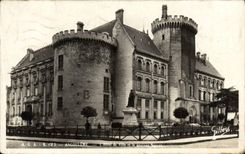 VINTAGE POSTCARD Angouleme the town hall and the new public garden