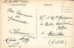 VINTAGE POSTCARD Saint Quentin the town hall