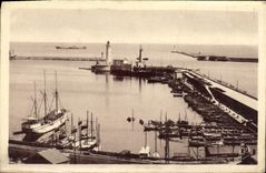 CPM Sete La rade et le phare Bateaux
