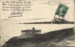 VINTAGE POSTCARD Holy Malo the Tomb of Chateaubriant Large Be