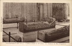 CPA Fontevrault L'Abbaye Les Tombeaux des Rois d'Angleterre