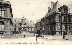 CPA Amiens L'Hotel de Ville