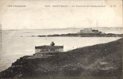 VINTAGE POSTCARD Holy Malo the Tomb of Chateaubriant