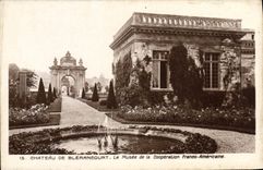 VINTAGE POSTCARD Castle De Blerancourt the museum of the Free American co-operation
